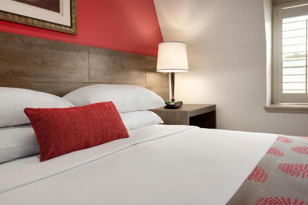 Ramada by Wyndham Oakland Downtown City Center image 19