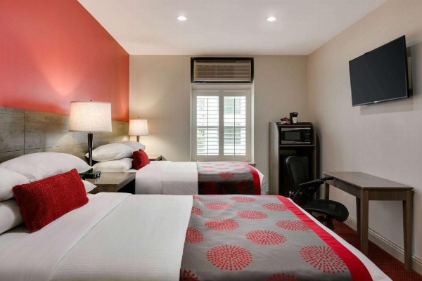 Ramada by Wyndham Oakland Downtown City Center image 22